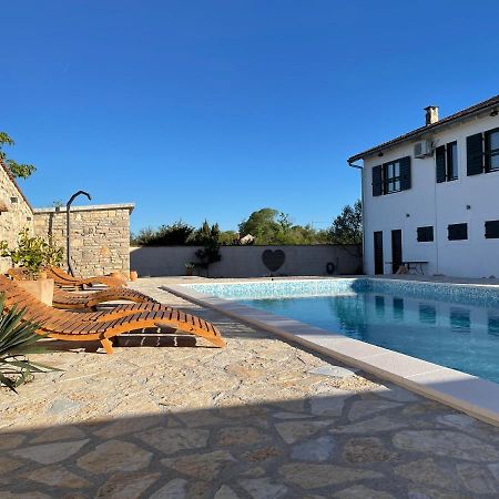 Villa Maslina Saric Devrske Ngoại thất bức ảnh